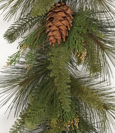 6 feet PVC Sugar Pine Conifers And Cones Garland x 25