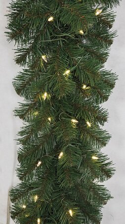 9 Foot X 12 Inch Virginia Pine Garland With Twinkling Led Lights