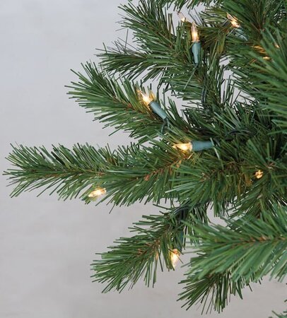 Earthflora's 7.5 Foot Medium Winchester Pine Tree (Optional Lights)