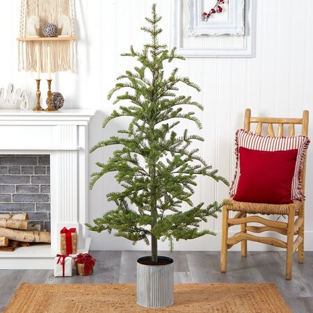 5.5' Pre-Lit Pine Artificial Christmas Tree in Decorative Planter with 150 Lights