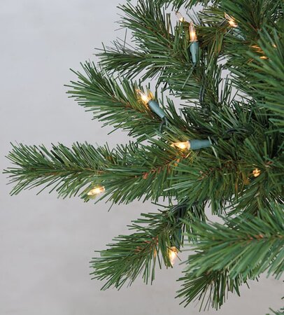 9 feet Winchester Pine Christmas Tree - Full Size - Clear Lights - Metal Stand