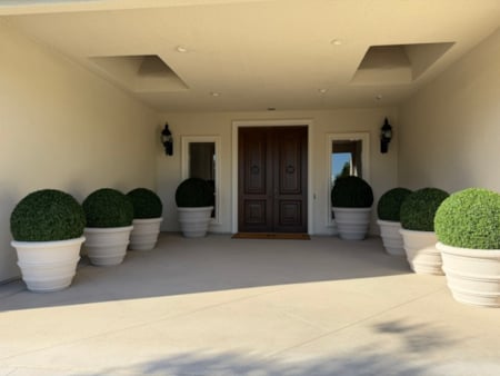 24 inches Plastic Outdoor Boxwood Ball - Green - Wire Frame with Steel Pipe - Weighted Base - UV ...